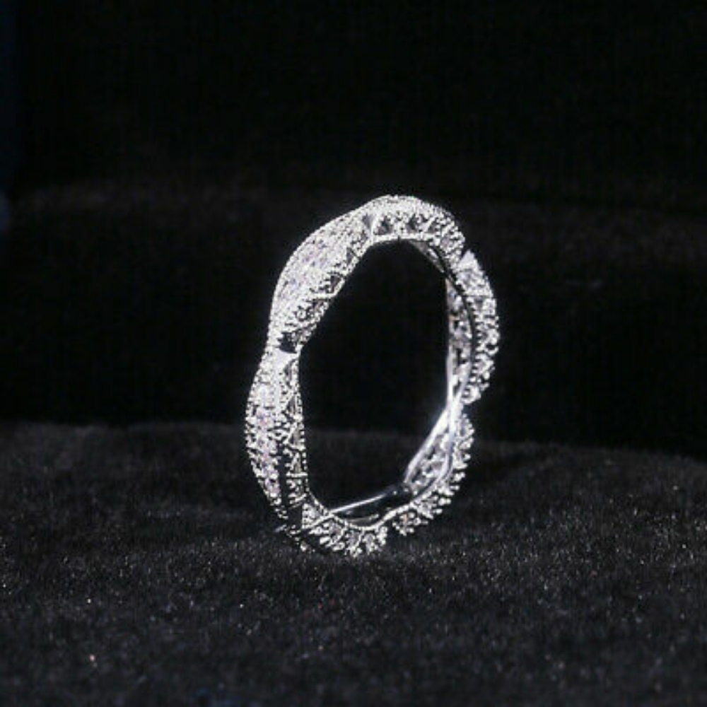 Silver Elegance Ring - Picture 3 of 8